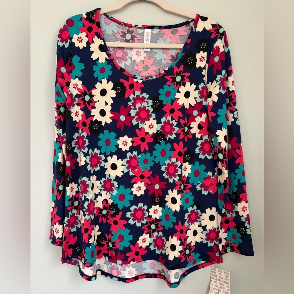 LuLaRoe Lynnae Multicolor Floral Long Sleeve Top, Size Large, New With Tags
